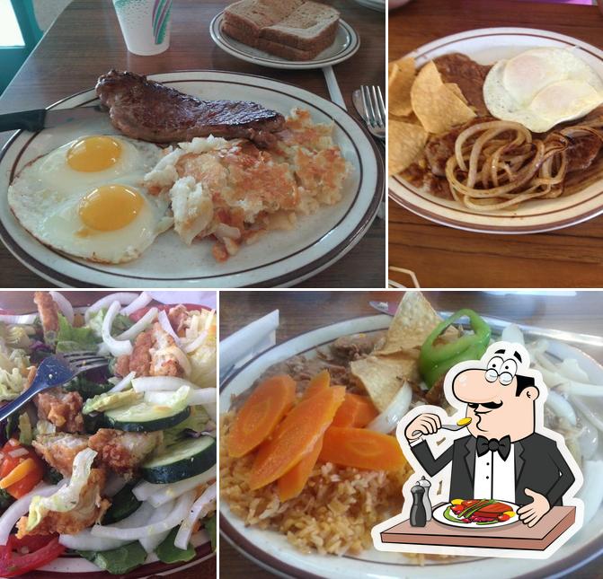 Dinos in Hawthorne Restaurant menu and reviews