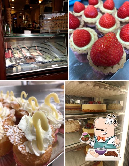 Bar Pasticceria Davico serviert eine Auswahl von Desserts 