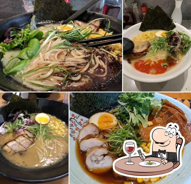 Comida en Wakado Ramen