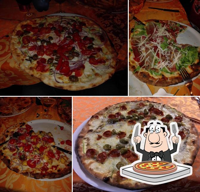 Ordina tra le svariate varianti di pizza