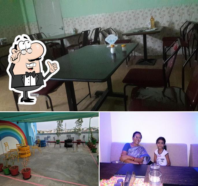 SRK Family Restaurent AC