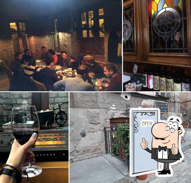 Voici une image de Gvimra Wine Bar