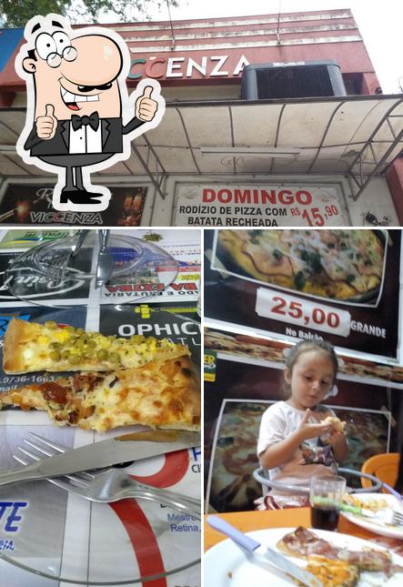 See this pic of Viccenza Pizzaria