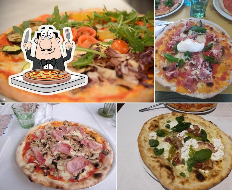 Prenez des pizzas à Ristorante Pizzeria La Corte