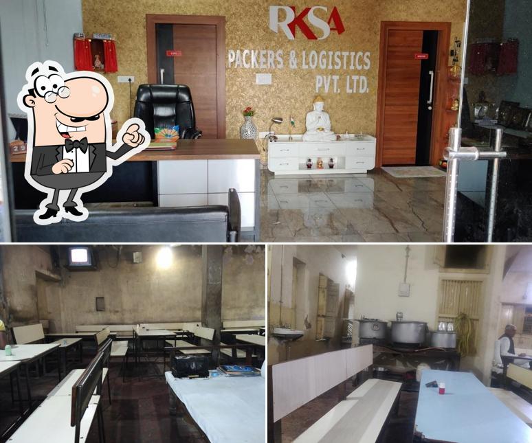 The interior of Bishnoi Dhaba
