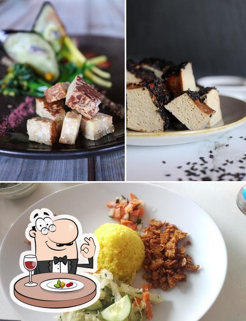 Essen im Bavarian Tofu by Setia