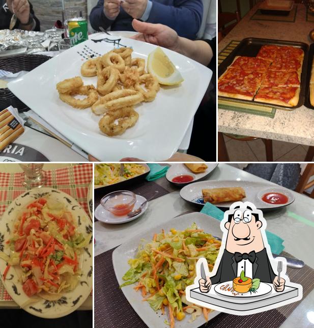 Platti al Ristorante Cinese Fiume Di Stelle