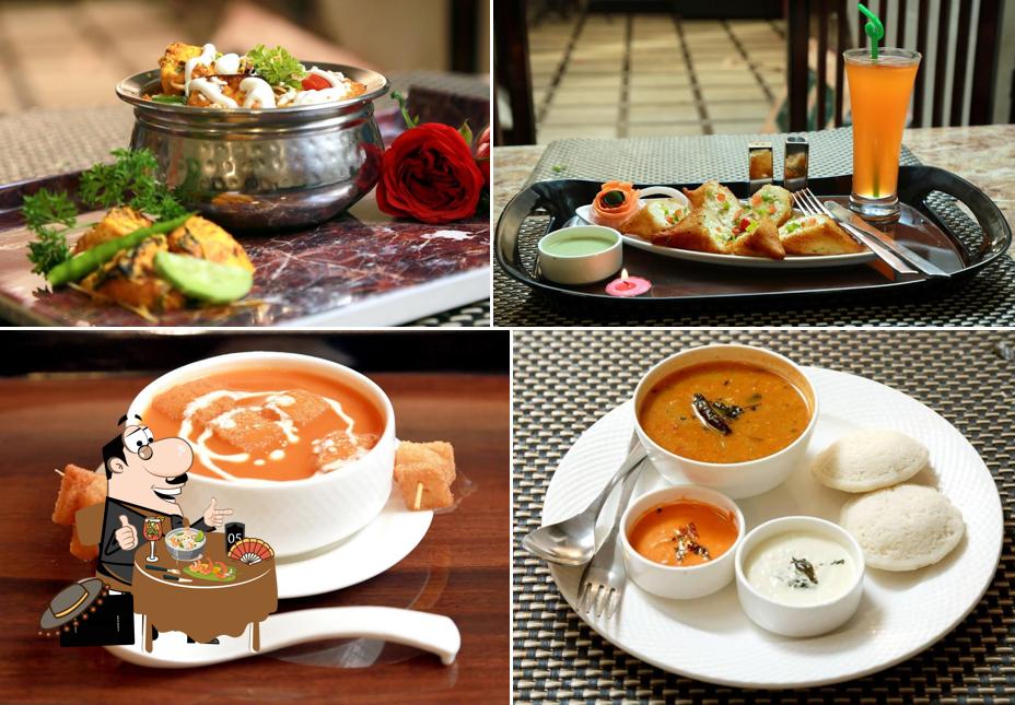 Food at Eat Streeet