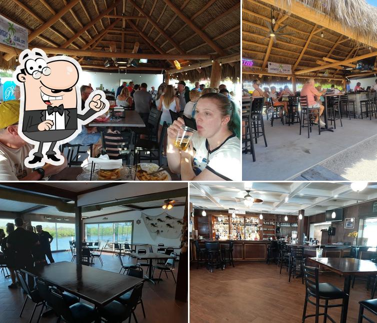 Alligator Creek Bar & Grill in Punta Gorda Restaurant menu and reviews
