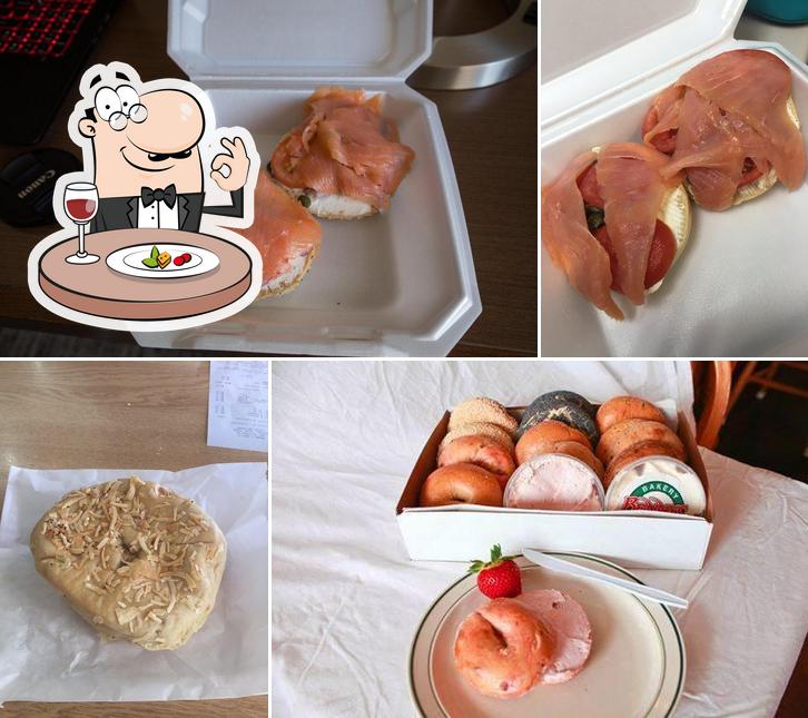 Benny's Bagels, 1700 Pacific Ave, Ste C106 in Dallas Restaurant menu and reviews