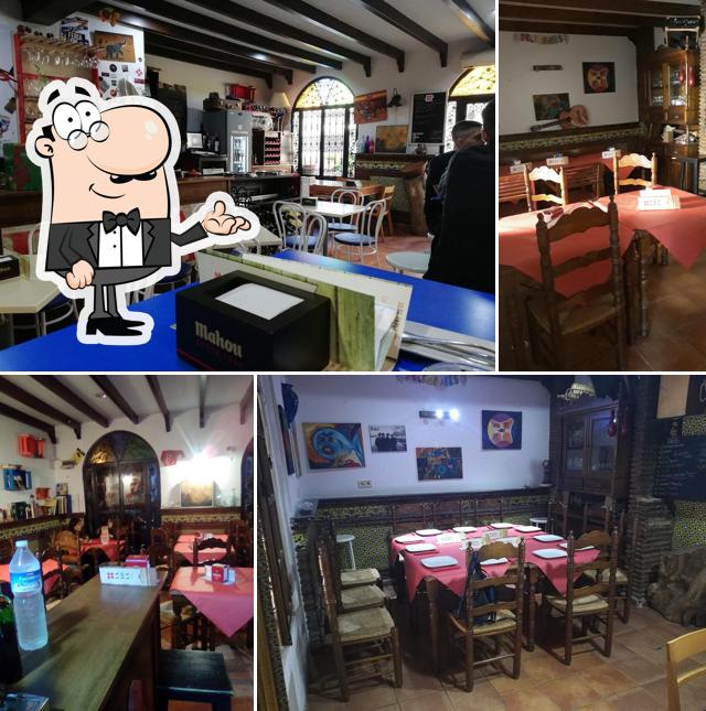 El interior de Bar de Tapas en Almería - LaLoLa