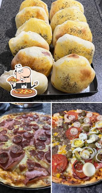 Escolha diferentes variedades de pizza