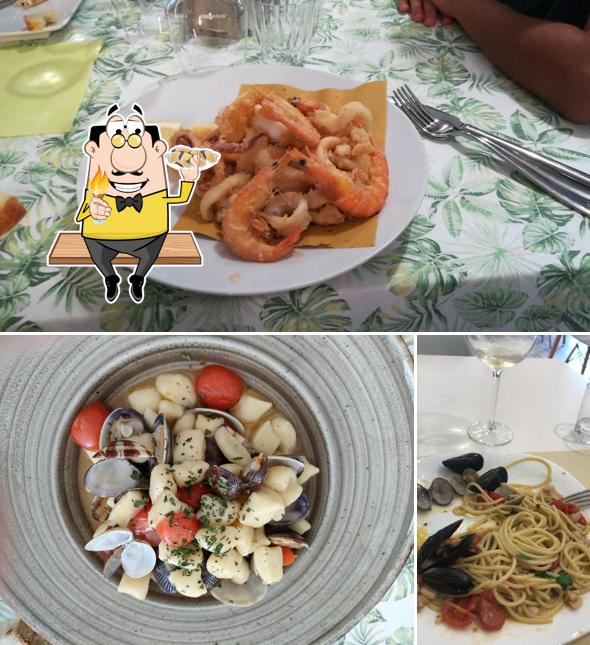 Ordina la cucina di mare a Frum & Coffee