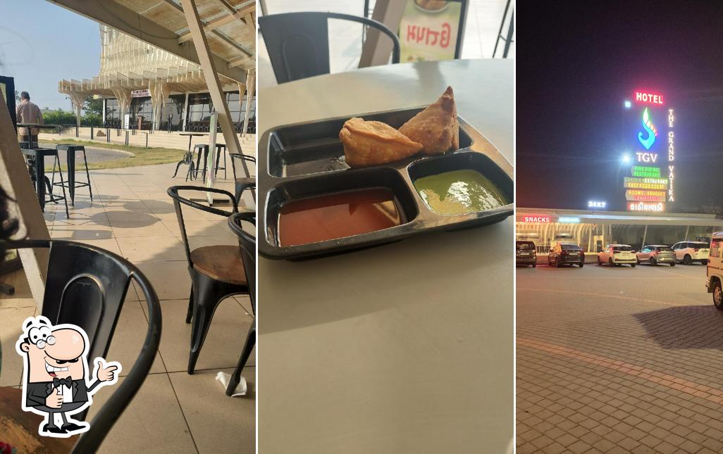 Fast Food Court