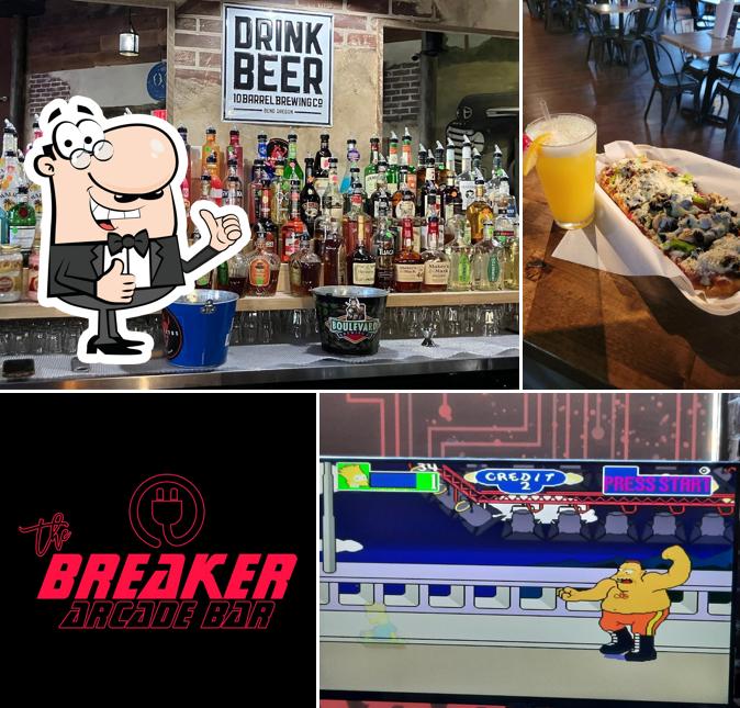 The Breaker Arcade Bar in Pueblo Restaurant reviews