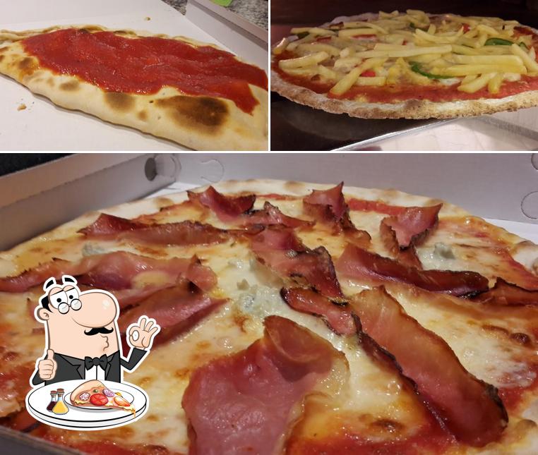 A Pizzamania, puoi prenderti una bella pizza