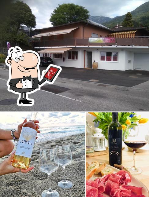 Gli esterni di Enoteca Online 7Grappoli