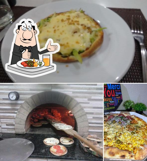 Comida em Forno Paulista Pizzaria e Esfiharia