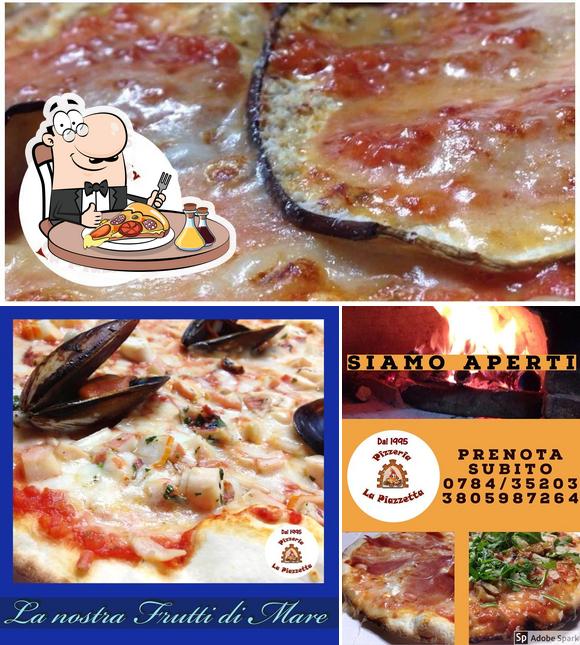 Ordina una pizza a Pizzeria La Piazzetta Sas