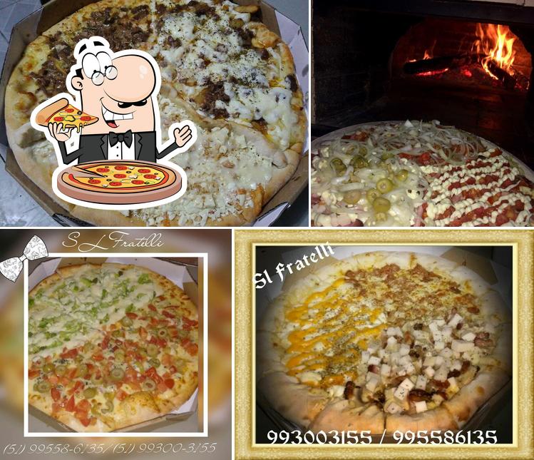 Escolha pizza no SL Fratelli Pizzaria