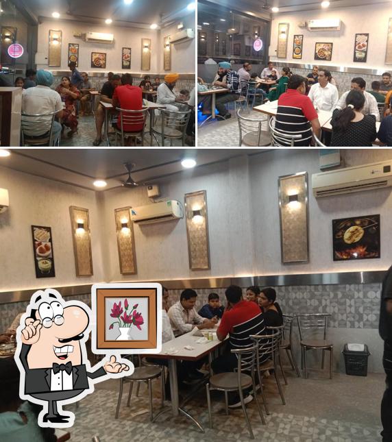 Nagpal Restaurant (Pure Veg)