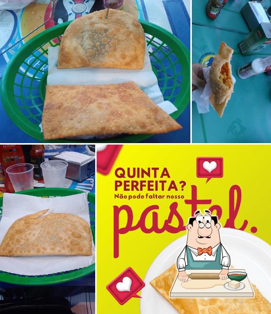 Samosas em Pastel do jacaré Taua