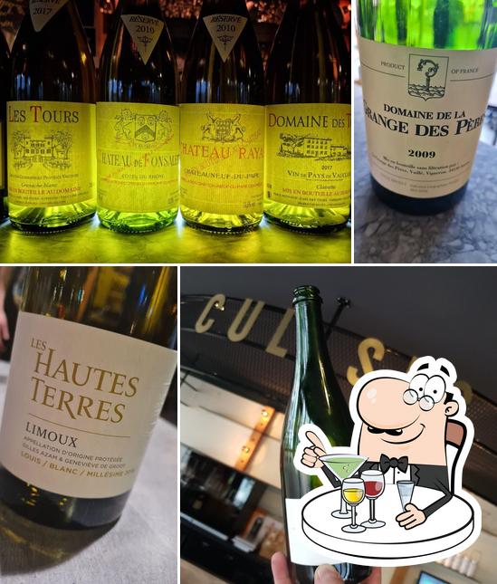 Le Cul Sec Bar à Vin Reims sert des boissons alcoolisées