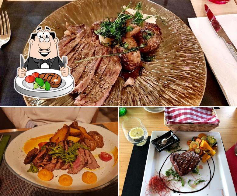Мясные блюда предлагают в "Konoba 2. Peron"