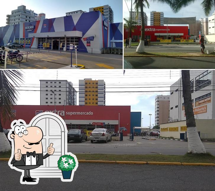 O exterior do Mercado Extra