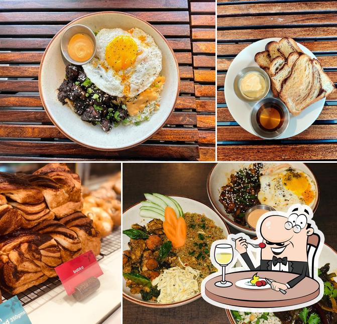 Pandhal Cafè & Deli Kadavanthra