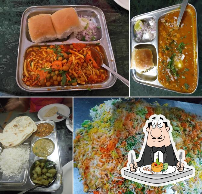 Food at Vithal Kamats