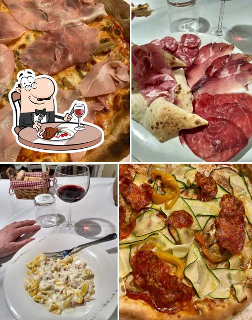 Bacarà serve pasti a base di carne