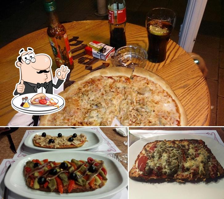 Pide una pizza en Restaurante Mandronius - Vielha