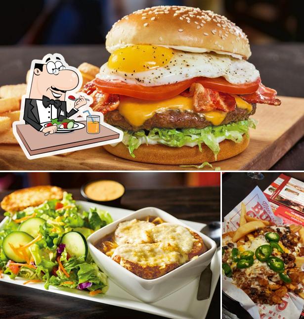 Red Robin Gourmet Burgers and Brews, 202 Newnan Crossing Bypass in