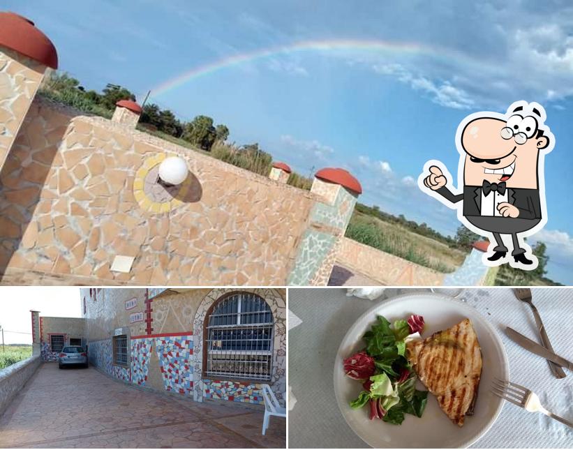 La foto di esterno e cibo da Onda Verde