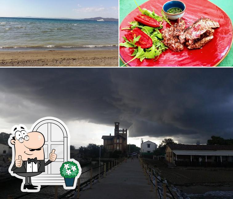 Questa è la foto che raffigura la esterno e cibo di Ristorante Lo Scarrozzo