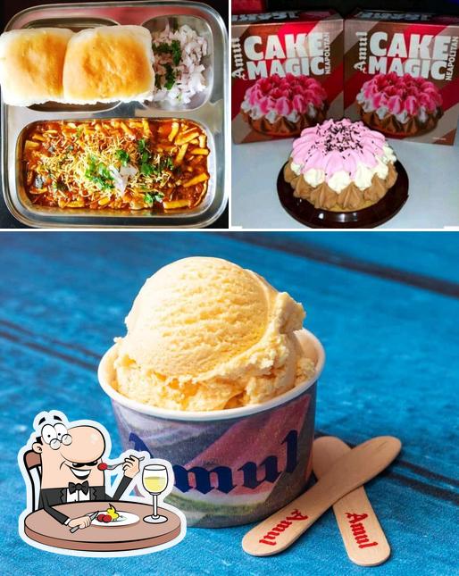 Food at Amul Ice Cream Parlour