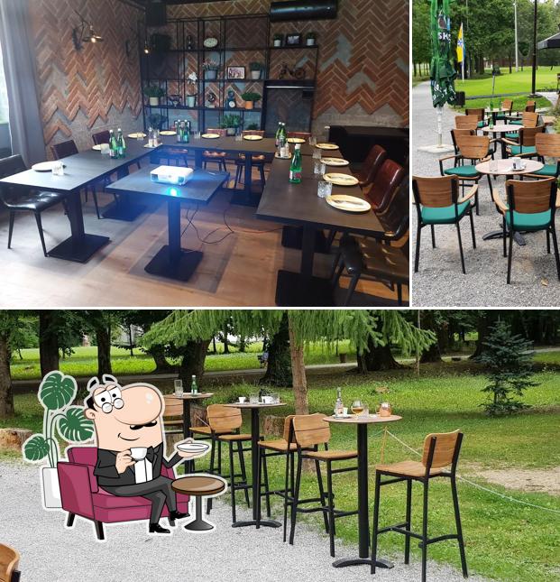 Gli interni di Batak Novi dvori Zaprešić