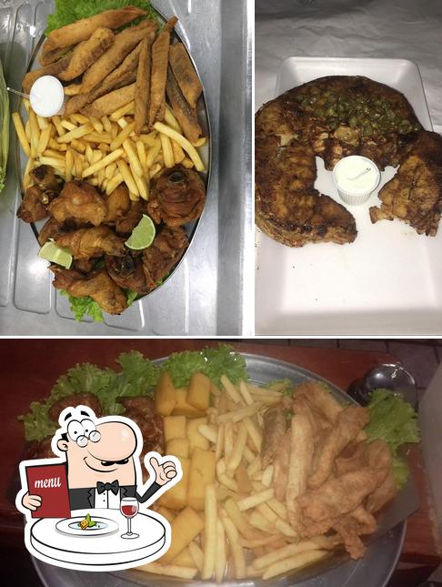 Comida em Restaurante Enseada