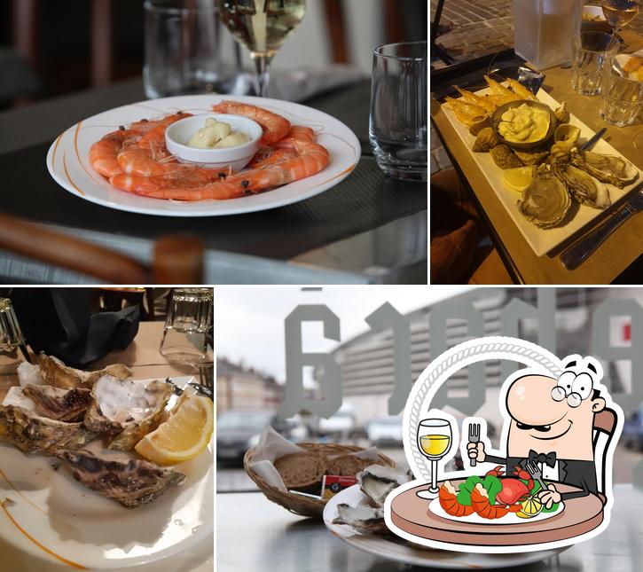 Choisissez de nombreux repas à base de fruits de mer servis par LE BAR A HUITRES