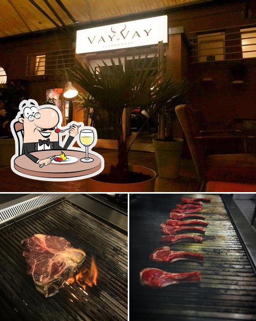 L’image de la nourriture et intérieur concernant VayVay Steakhouse