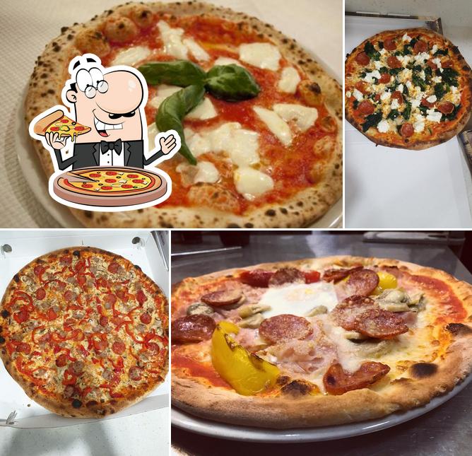 Scegli una pizza a PIZZERIA K2 PIZZA E NON SOLO