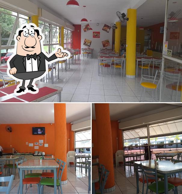 O interior do Restaurante Bom Gosto