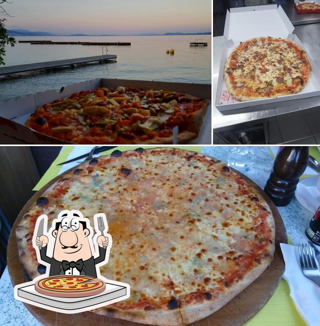 Scegli una pizza a Speed Pizza Colombier et alentours