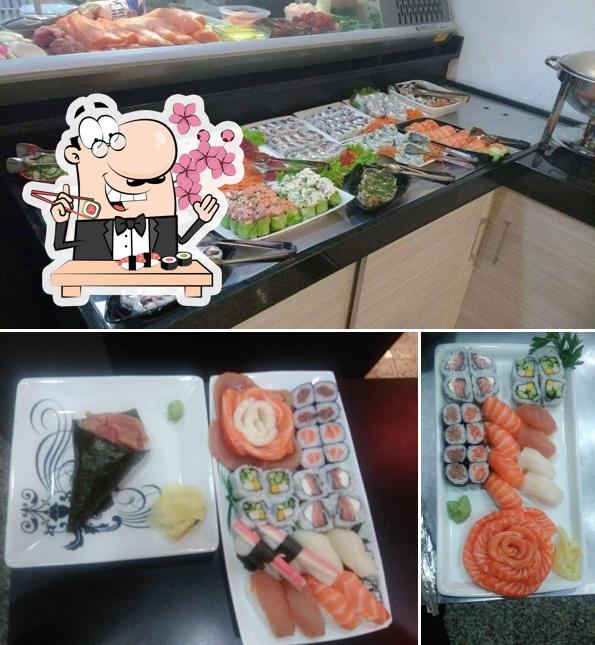 Rolos de sushi são oferecidos por Kimura Sushi Bar