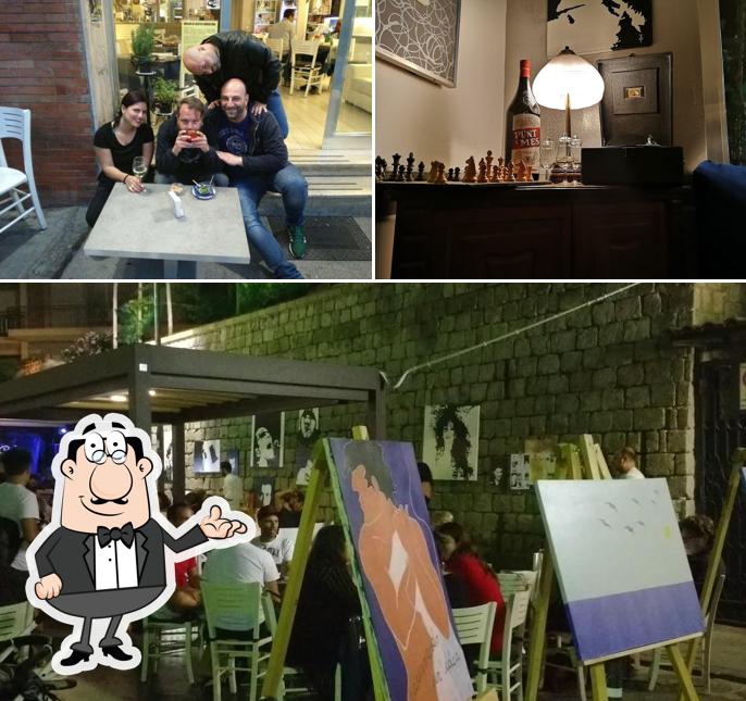 Dai un'occhiata agli interni di Mamilù Cafè