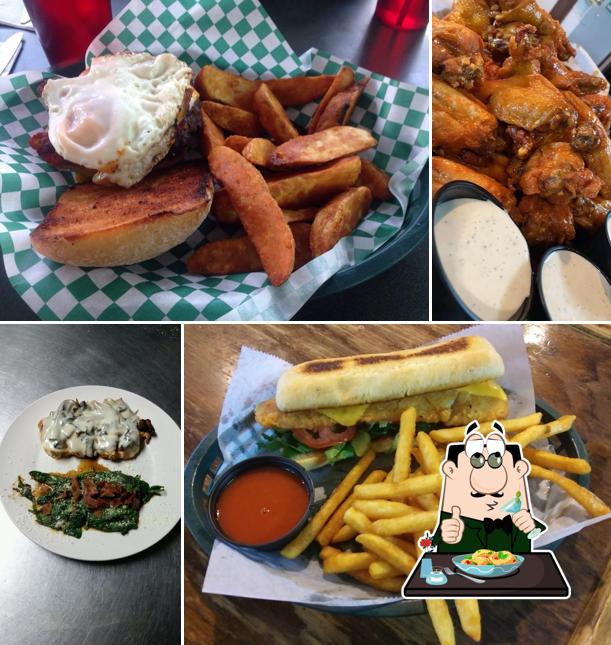 Shenanigan's Pub & Grill in House Springs Restaurant menu and reviews