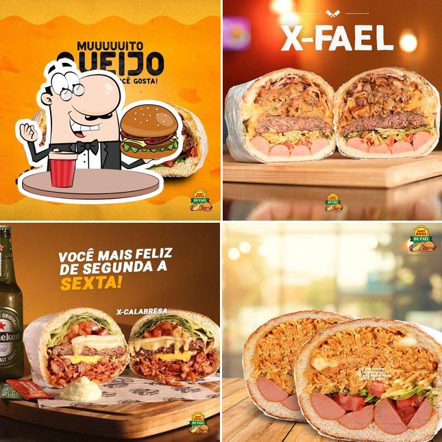 Hot Dogs Do Fael Lanches