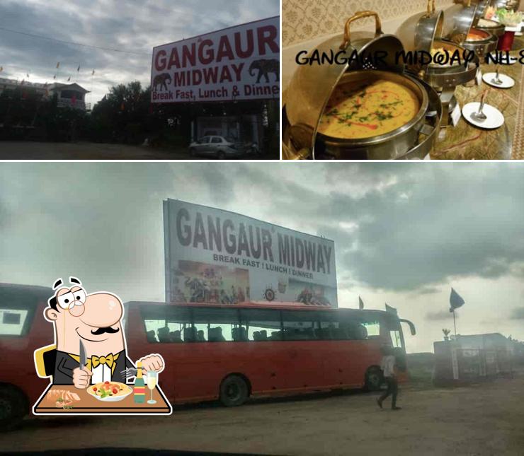 Food at GANGAUR MIDWAY