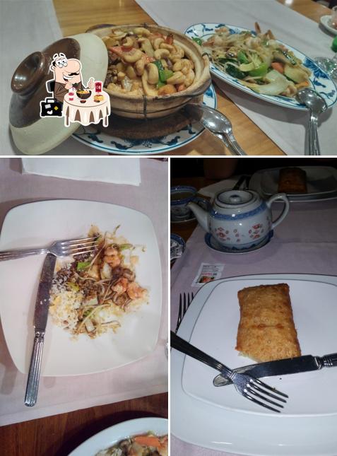 Platos en Restaurante Asiático